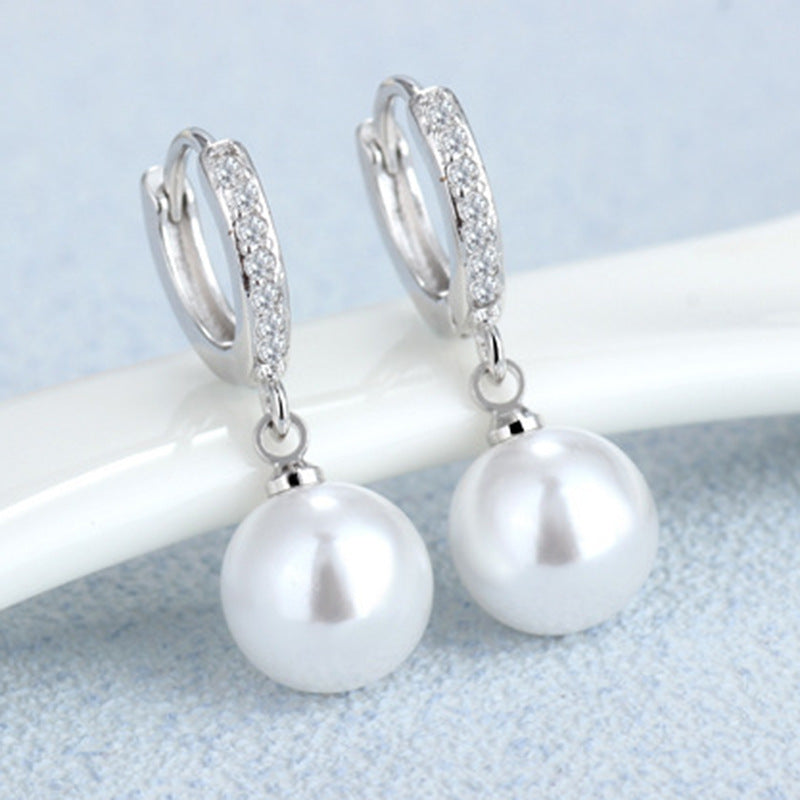 Pearl earrings