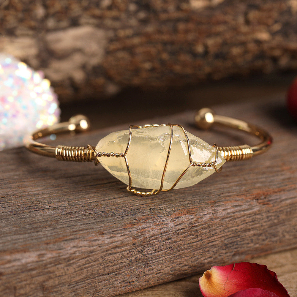 Goldenes Kupferarmband