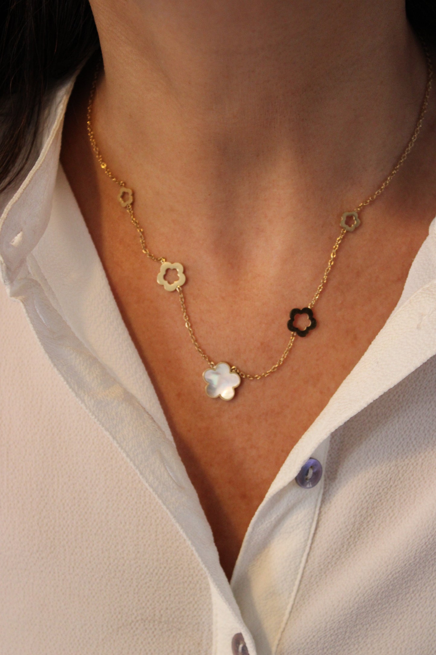 Collana con fiore di madreperla Paris