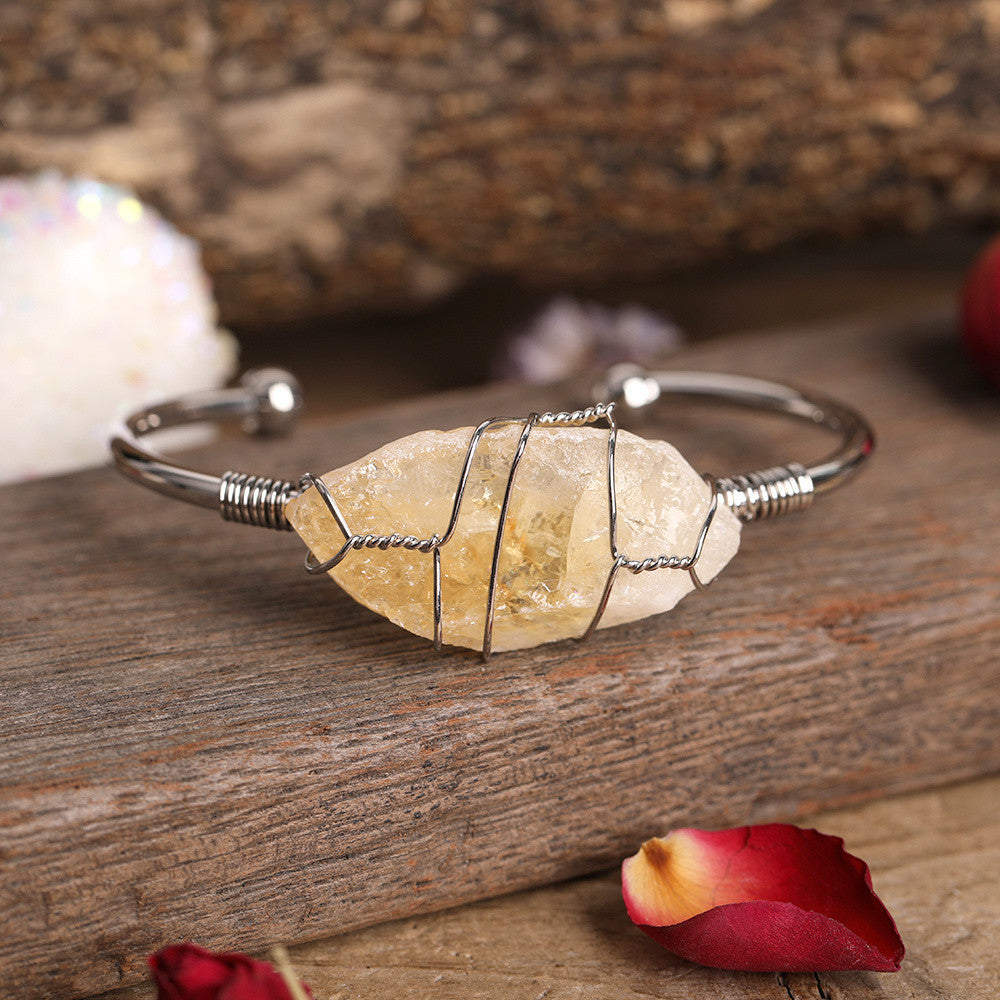 Goldenes Kupferarmband