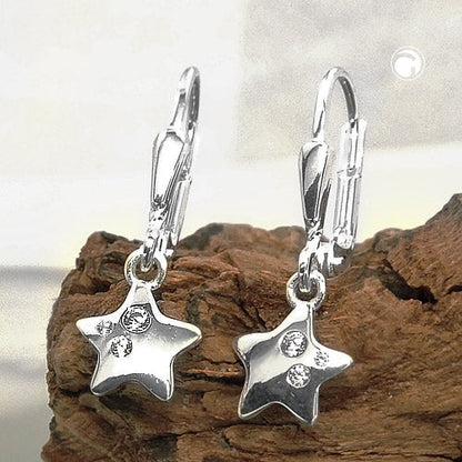 Orecchini pendenti in argento sterling 925 a forma di stella con tre zirconi luminosi, design ispirato alla natura e al cielo stellato, 7x7mm su sfondo legno